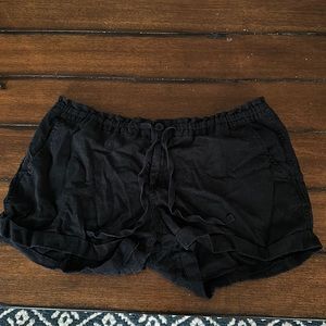 Size 12 Black Old Navy Linen Shorts